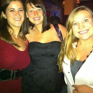 2/$25 👗🖤 Black strapless dress w/ pockets size 9